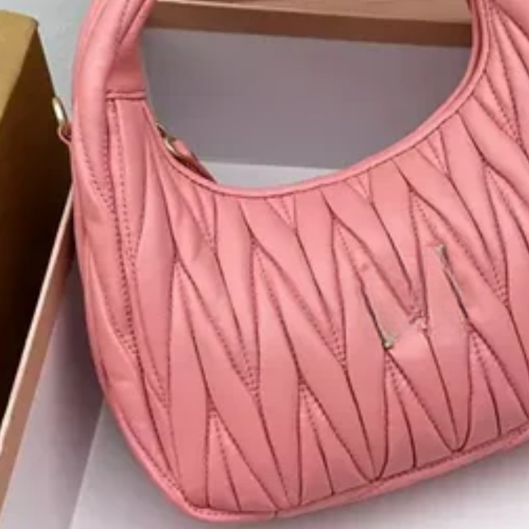 Tas MM Wdr Schouder in Matelassé Nappa Leer