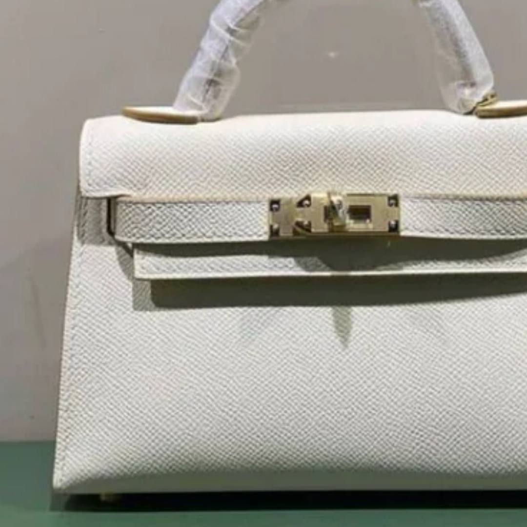 Tas 20 Kly met Gouden Hardware in Off-White