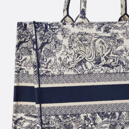 Tas Large Dr Book T.