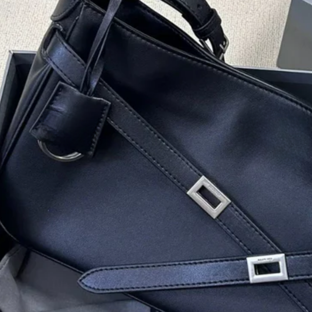 Tas Medium Shoulder BAir – Blnc Zwart Edition