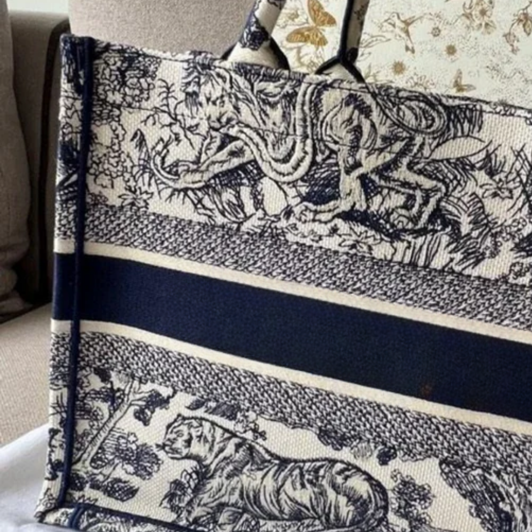 Tas Large Dr Book T.